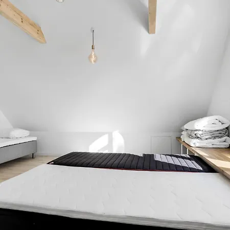 6 Bedroom Cozy In Prázdninový dům