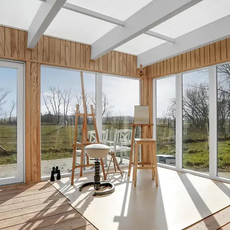 Дом отдыха 6 Bedroom Cozy In Рённе