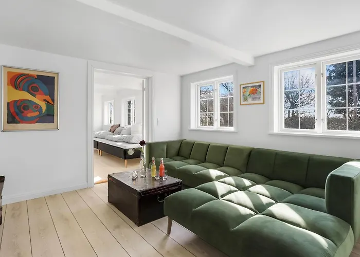 6 Bedroom Cozy In Σπίτι διακοπών *