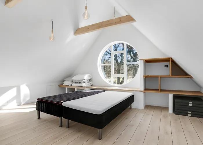 6 Bedroom Cozy In Σπίτι διακοπών