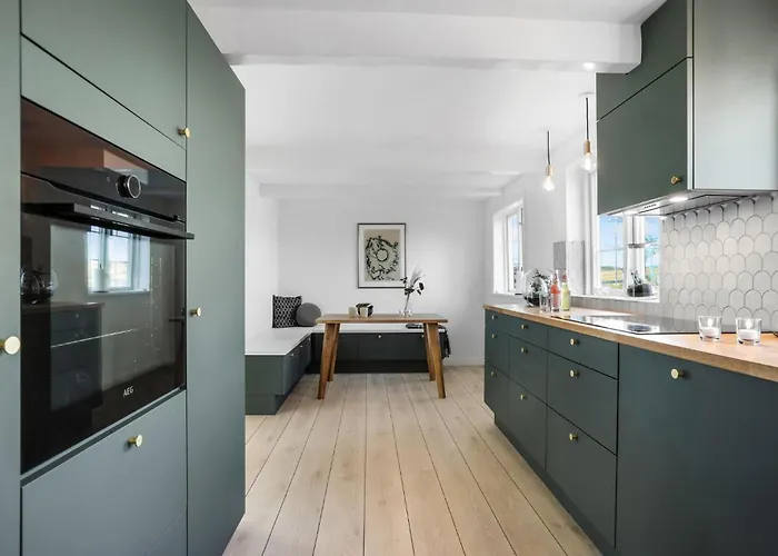 Σπίτι διακοπών 6 Bedroom Cozy In Rønne
