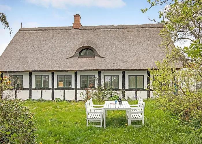 Σπίτι διακοπών 6 Bedroom Cozy In